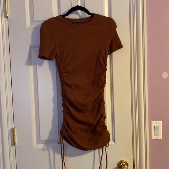 Zara Ruched Dress - Picture 3 of 3